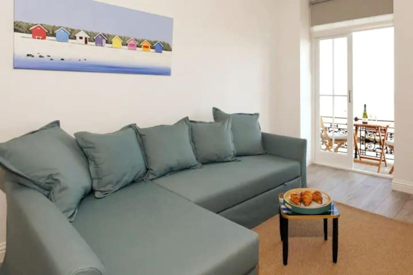 Air Maison - Stunning Beach Front Apartment ポーツマス エクステリア 写真